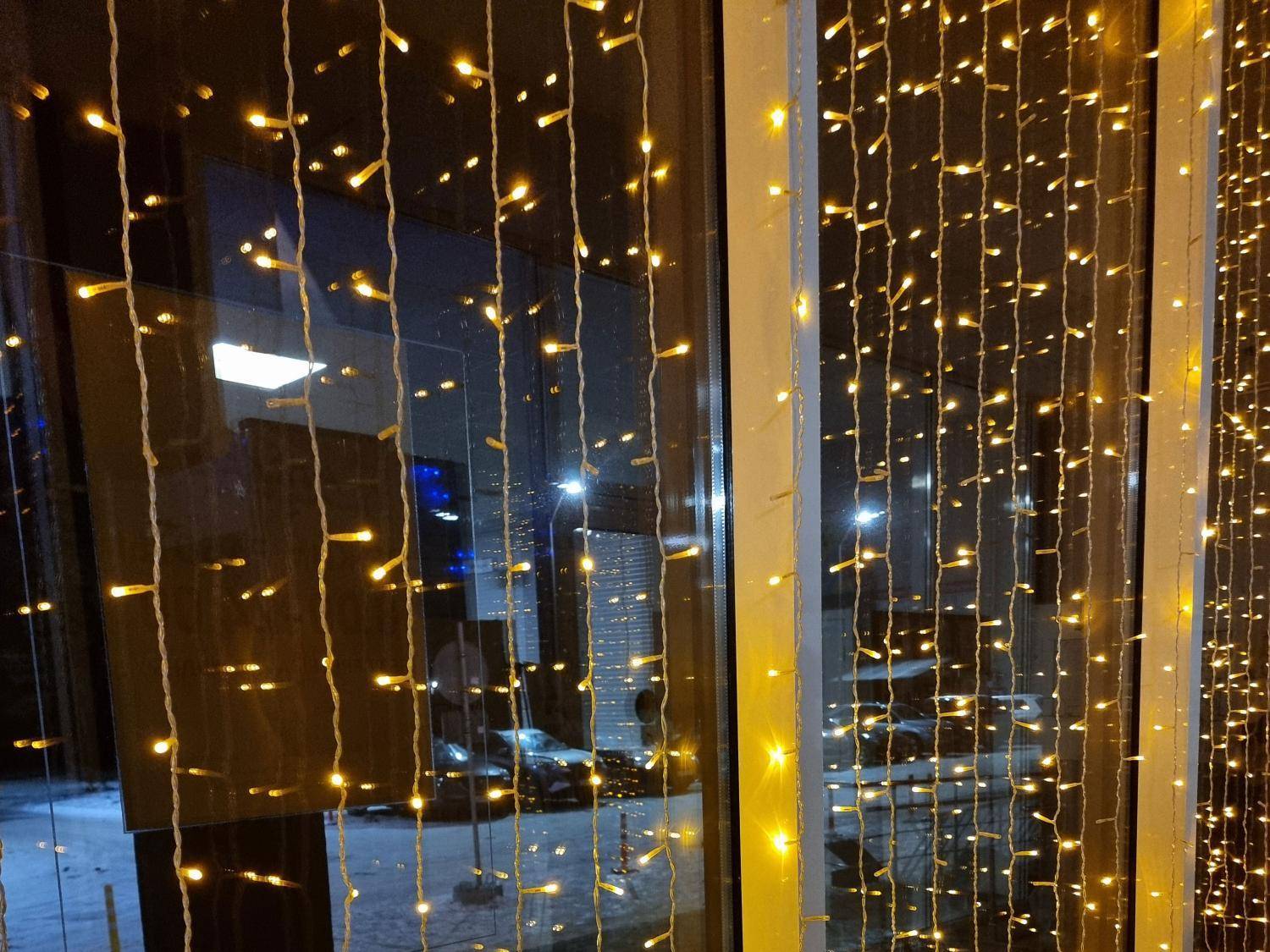 Гирлянда "Дождик" на окно, террасу или веранду Гирлянда "Дождик" на окно, террасу или веранду