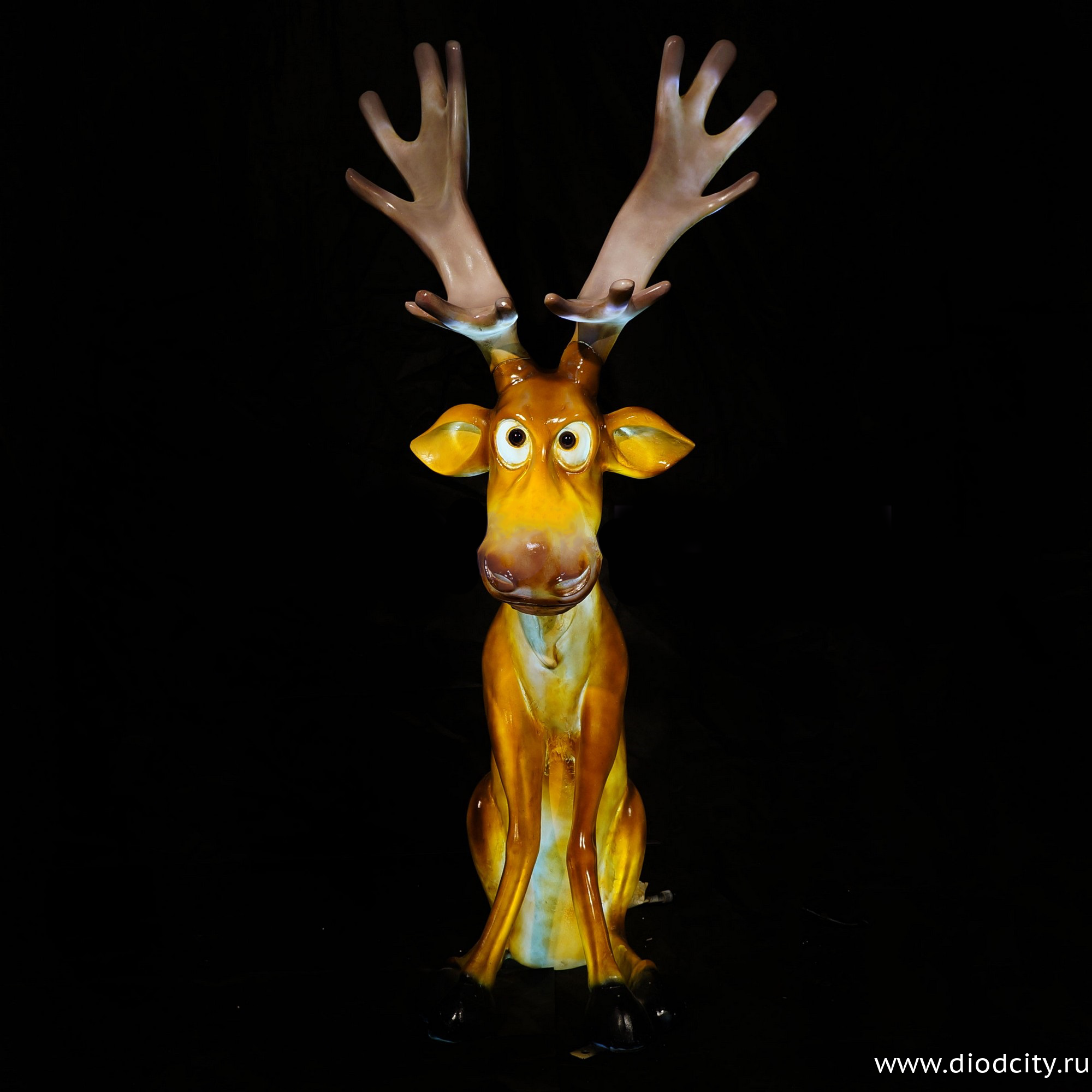 Обьемная фигура из стекловолокна "Лось" 140*75*65 см