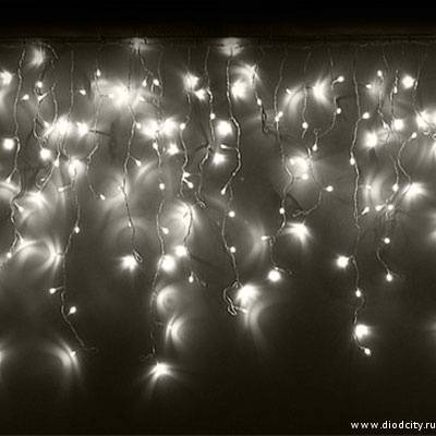 Гирлянда - бахрома  3 х 0.7м, теплые белые диоды, мерцающая