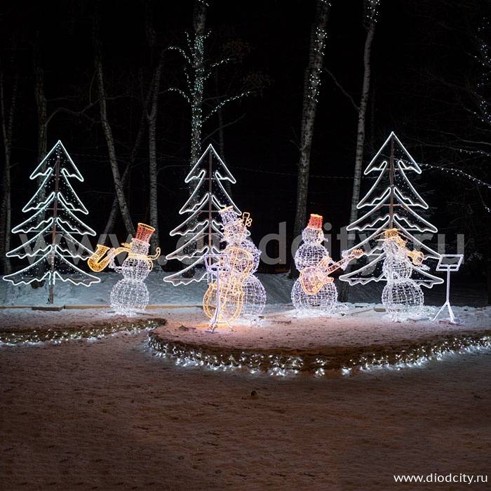 «Снеговики - музыканты», высота 2,1