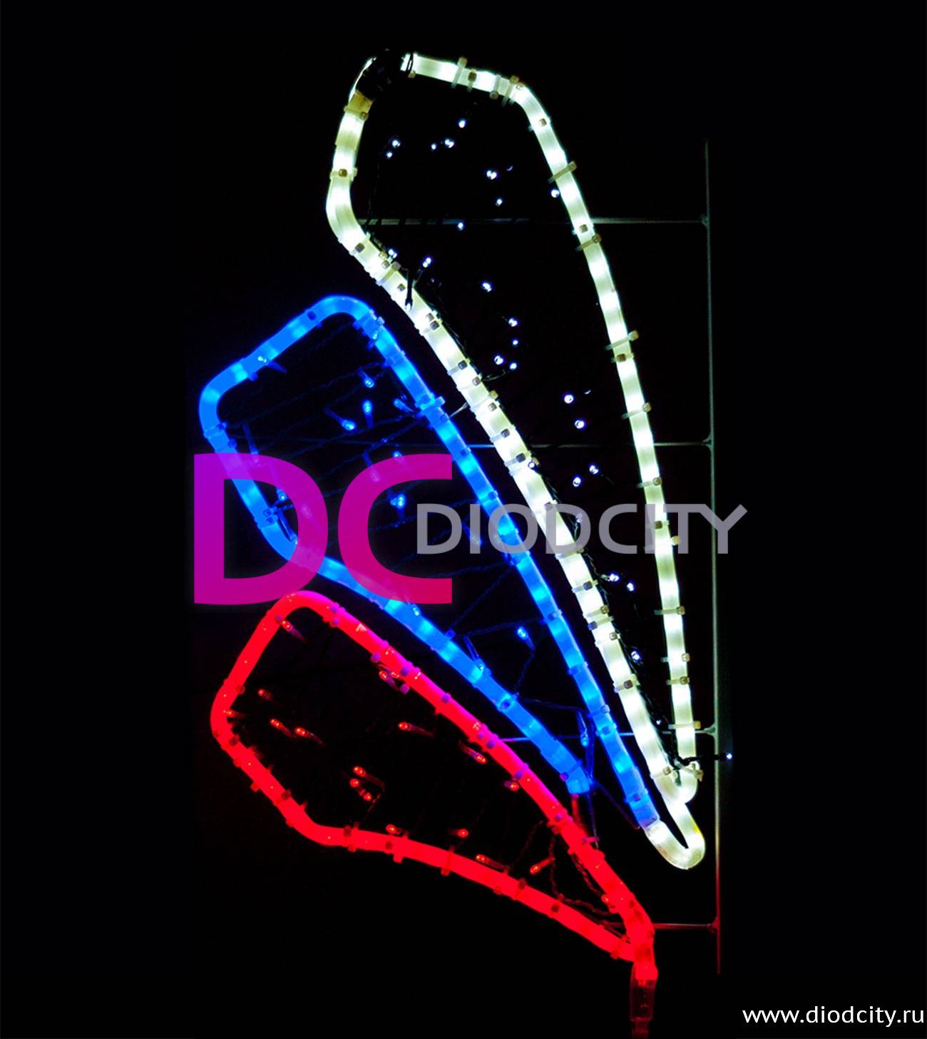 Светодиодная консоль "Ромбы триколор", 70*30 см, белая, синяя, красная