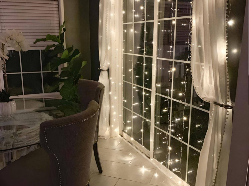 Гирлянда дождь для домашней вечеринки или уютного зала ресторана