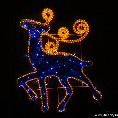 Пушистая светодиодная фигура "Олень" 123 * 112 см