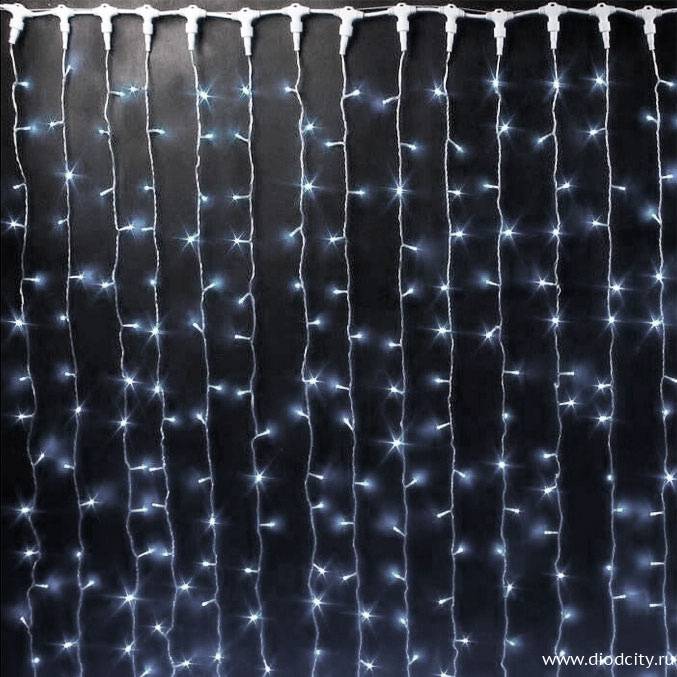 Светодиодный дождь (занавес) мерцающий 2х2 белые диоды, белый провод