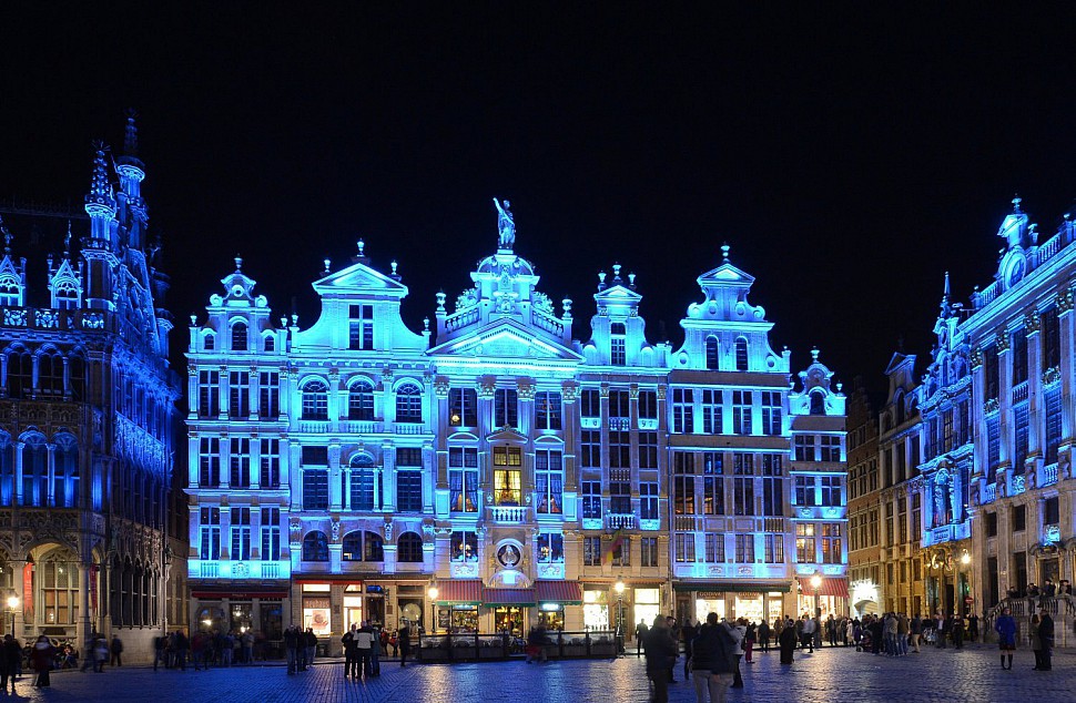 led-proj-04.jpg