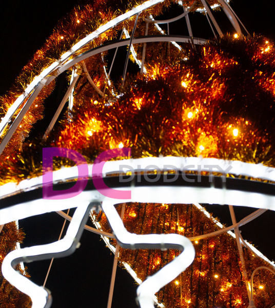 Светодиодная ёлка "Конус" 250х100 см, золотая, гирлянда теплая белая flash