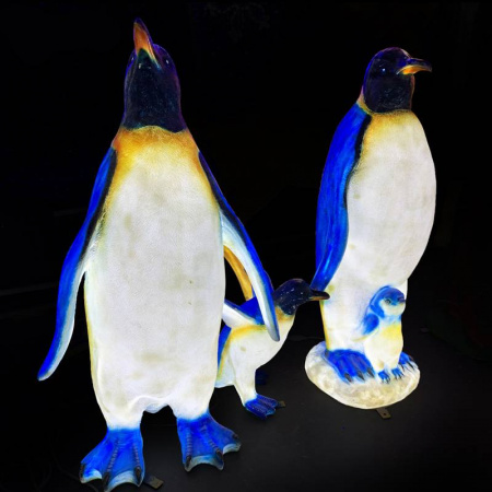 Объемная фигура из стекловолокна "Пингвин папа", 130*75*35 см, 24 В