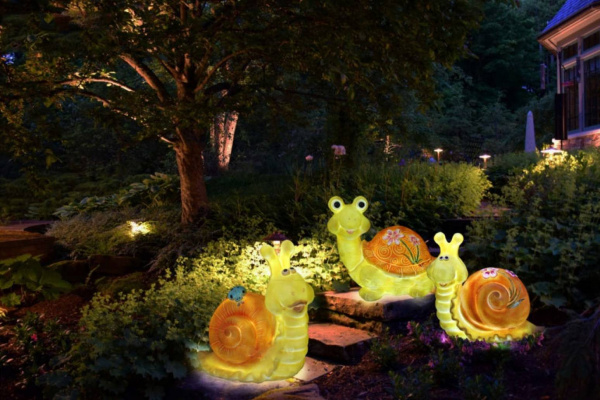 Объемная фигура из стекловолокна "Улитка с цветком", 45*22*43 см, 24 В