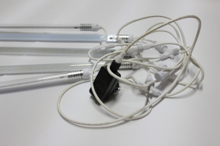 Гирлянда "Тающие сосульки", 5 шт х 100 см, длина 3 м, цвет белый