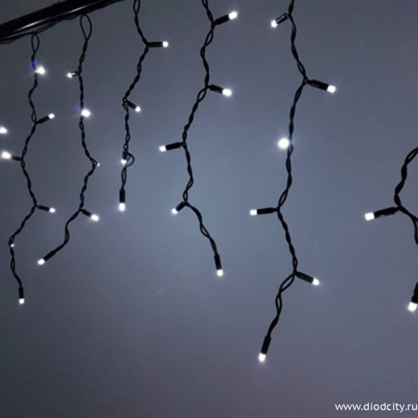 Светодиодная бахрома 3x0.9 м IP65, герметичный колпачок, черный резиновый провод, белый